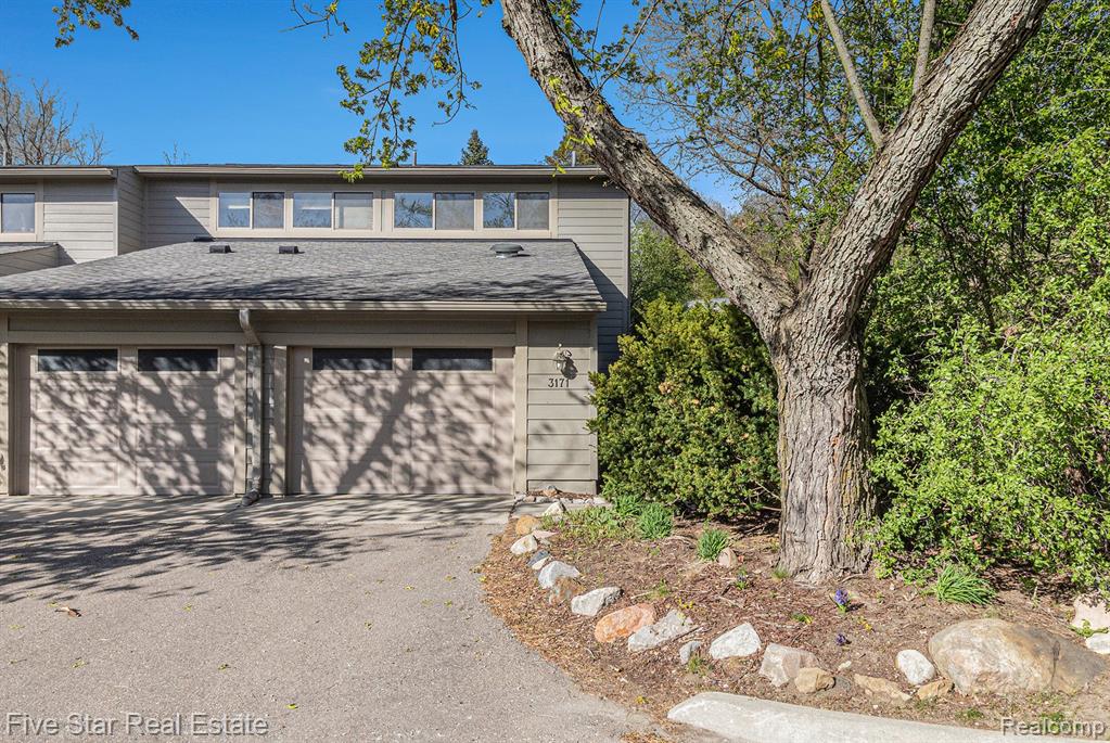 3171 Lakehaven Drive, Ann Arbor, MI 48105 — Photo 3