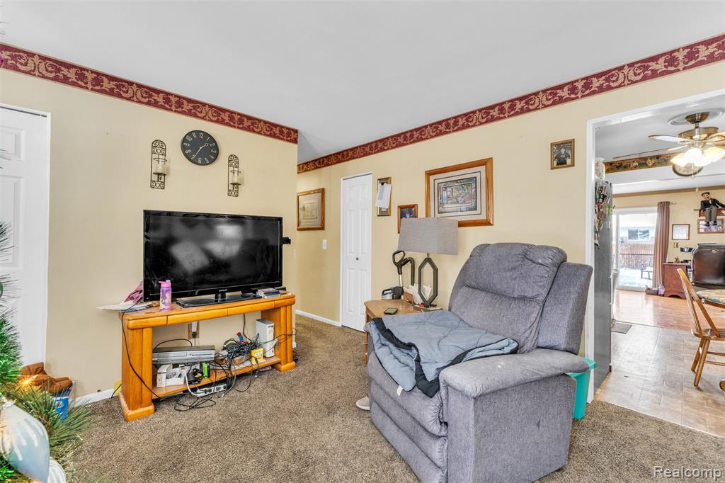 47349 Nita Drive, Shelby Twp, MI 48317 — Photo 7