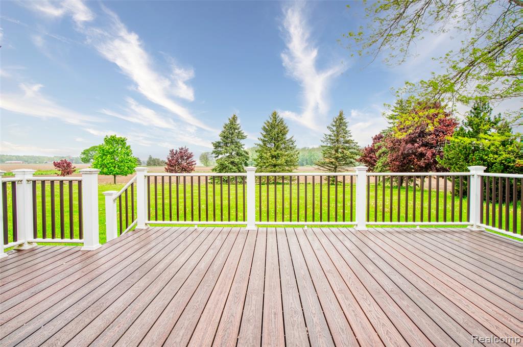 8653 Burnside Rd, Brown, MI 48416 — Photo 31