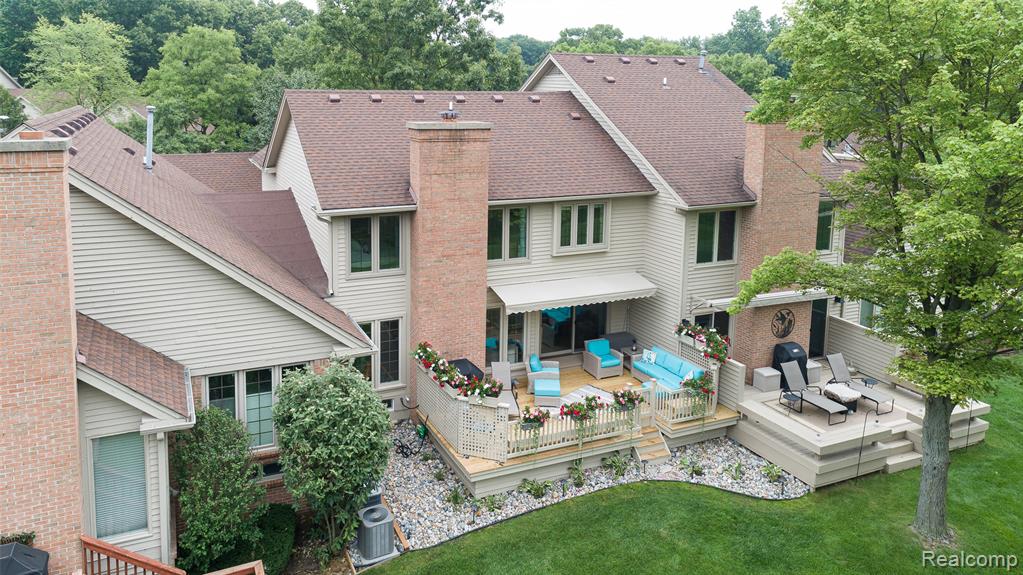 4544 Golf View Drive, Brighton, MI 48116 — Photo 2