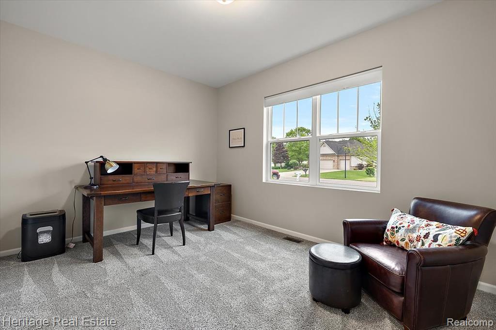 6231 Leighland Drive, Grand Blanc, MI 48439 — Photo 19