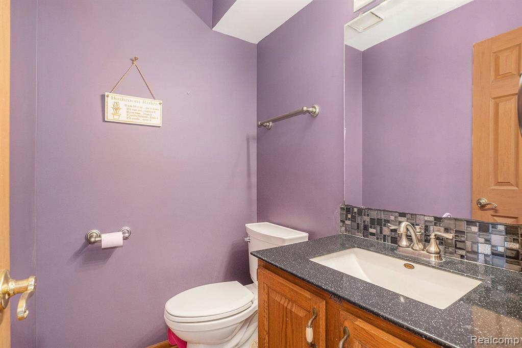 6084 Chatham Court, Grand Blanc, MI 48439 — Photo 19