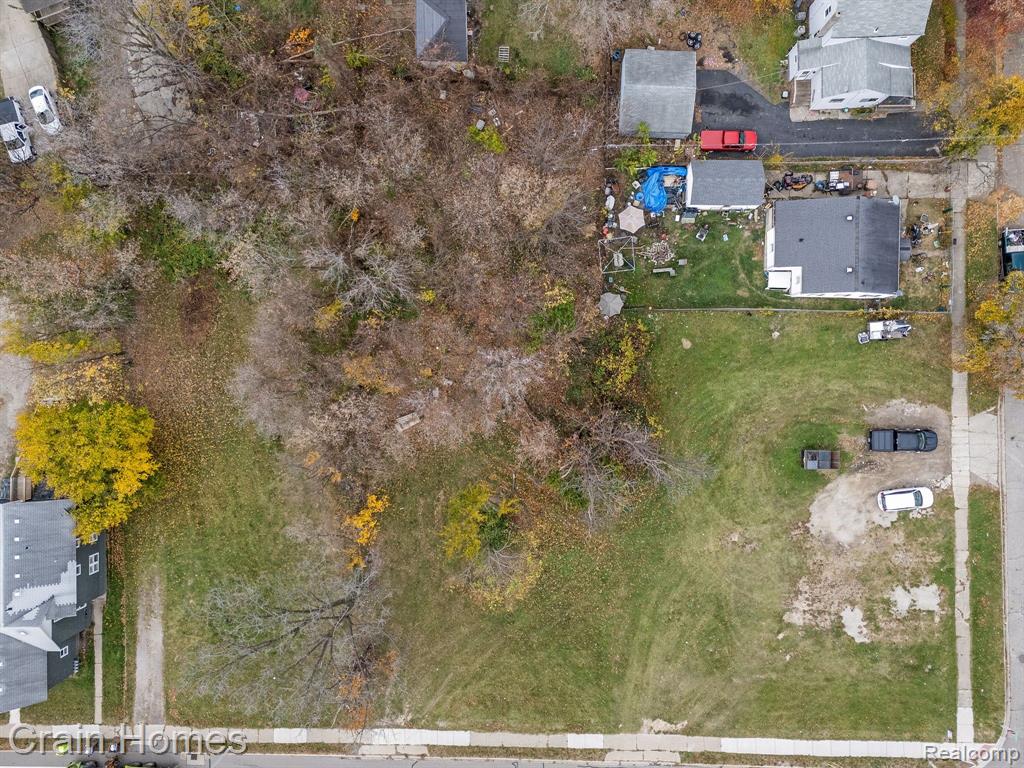 431 N PERRY Street, Pontiac, MI 48342 — Photo 2