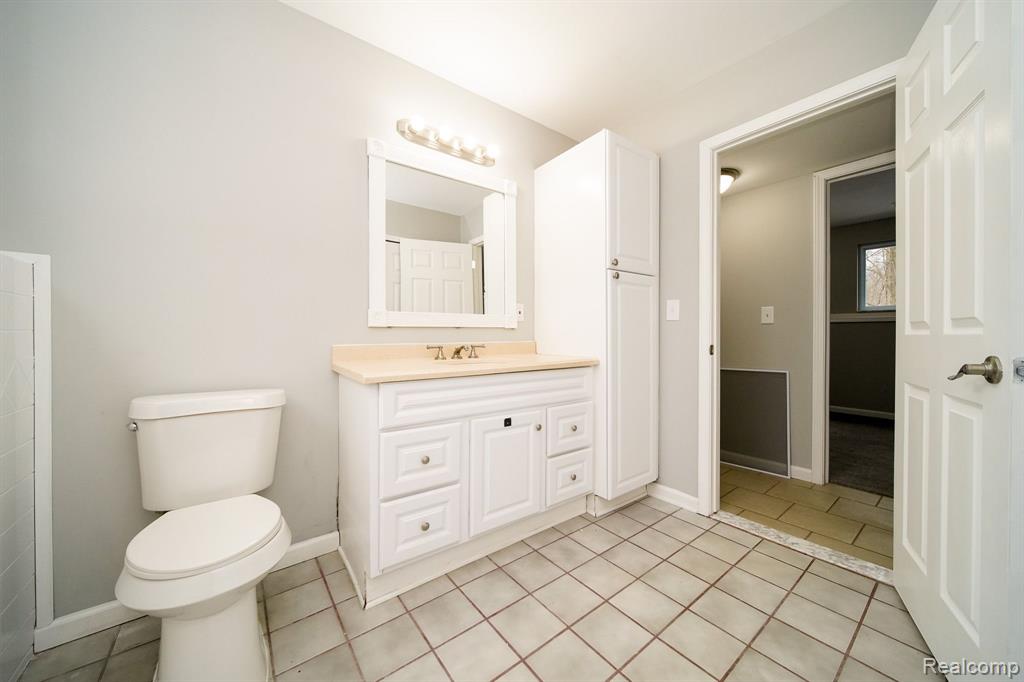 5266 ARGENTINE Road, Howell, MI 48855 — Photo 61
