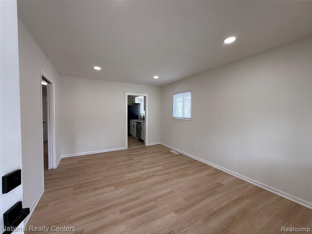 13440 Charlotte Avenue, Warren, MI 48089 — Photo 5