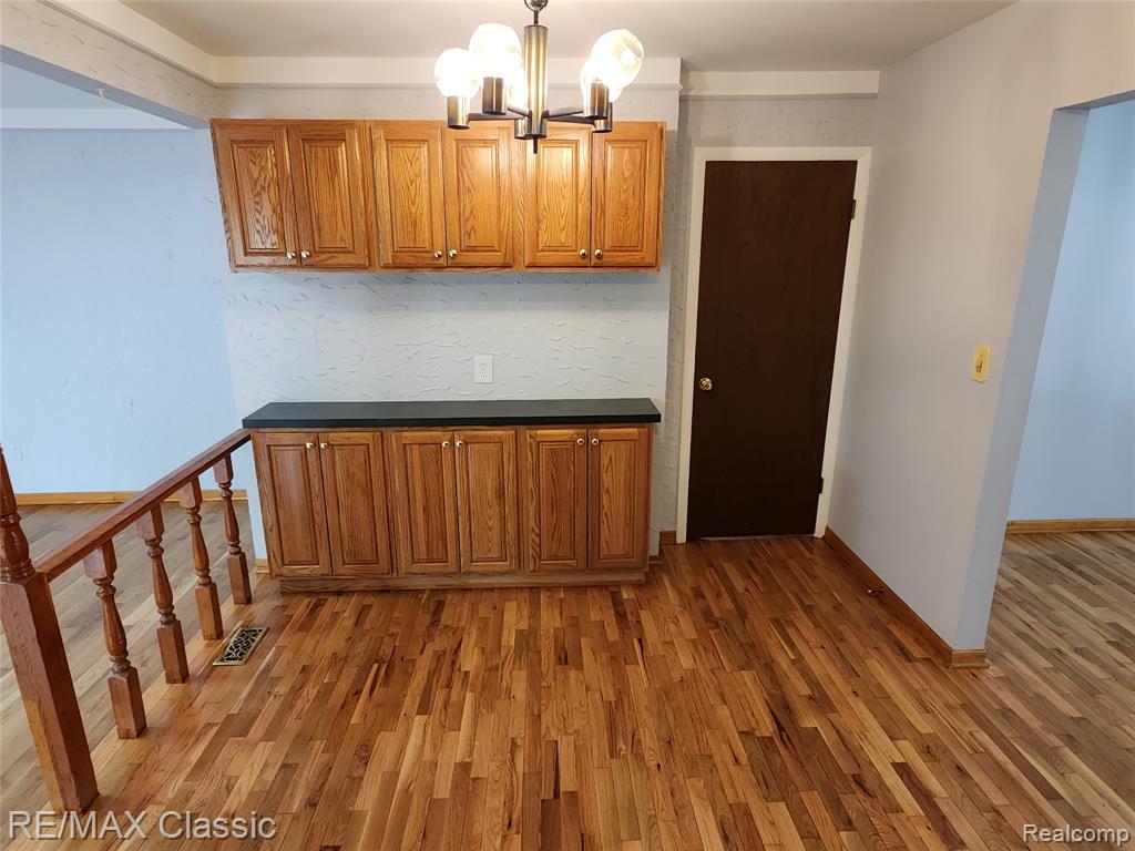46128 Sterritt Street, Utica, MI 48317 — Photo 10