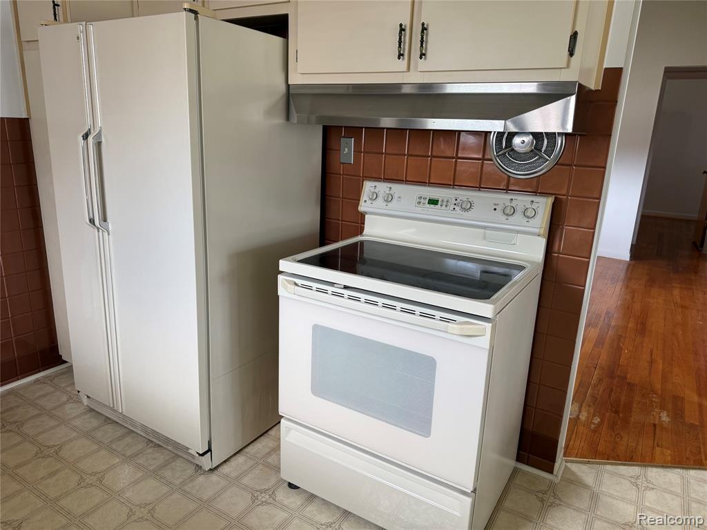 15258 Travis Street, Southgate, MI 48195 — Photo 18