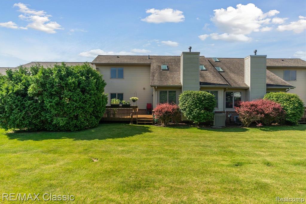 1202 ARBOR RIDGE Drive, 2, Brighton, MI 48116 — Photo 34