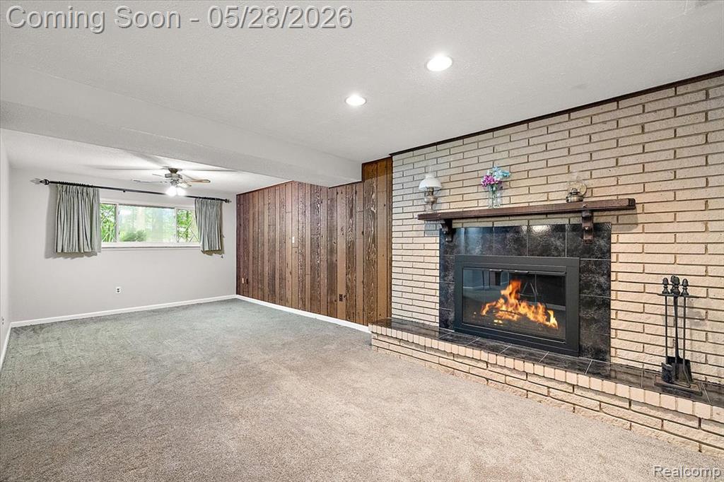 25136 Westmoreland Drive, Farmington, MI 48336 — Photo 37