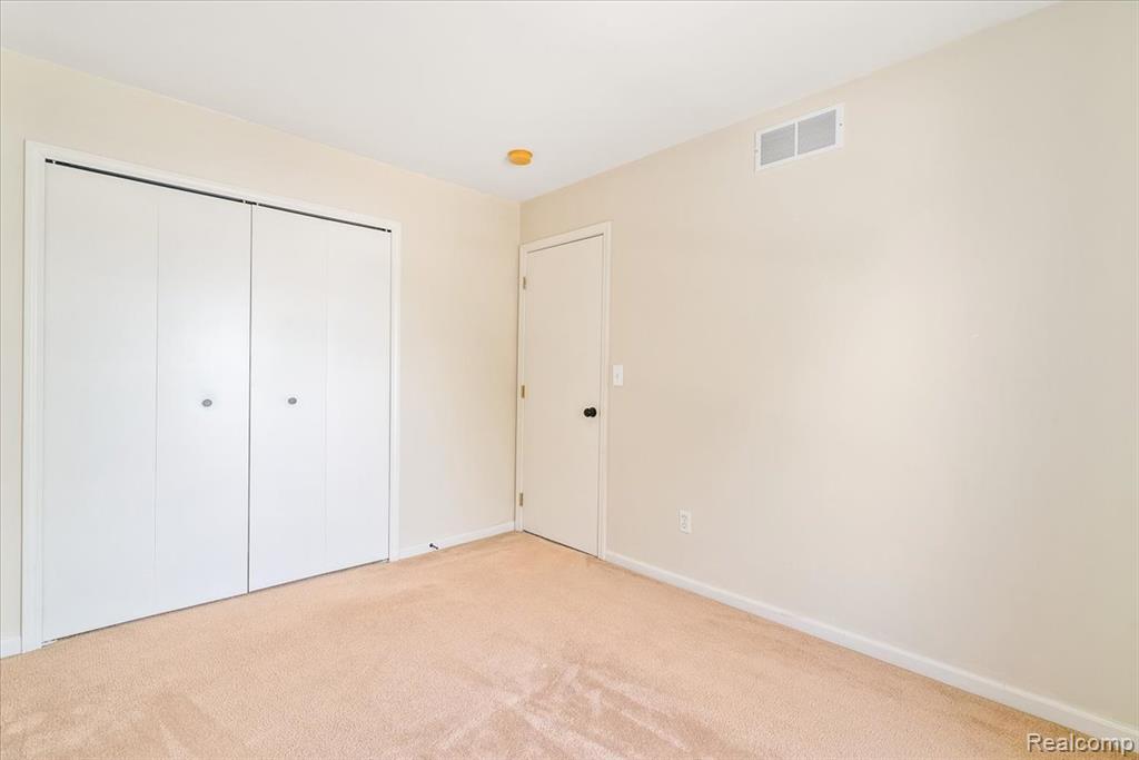 7329 Greenfield Street, Ypsilanti, MI 48197 — Photo 15