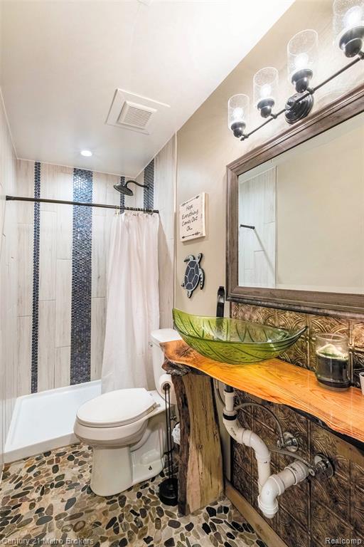 6428 W Court Street, Flint, MI 48532 — Photo 17