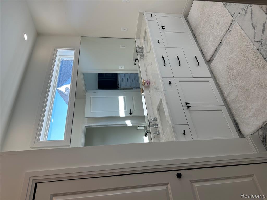 57373 Glen Forest Drive, Washington, MI — Photo 11