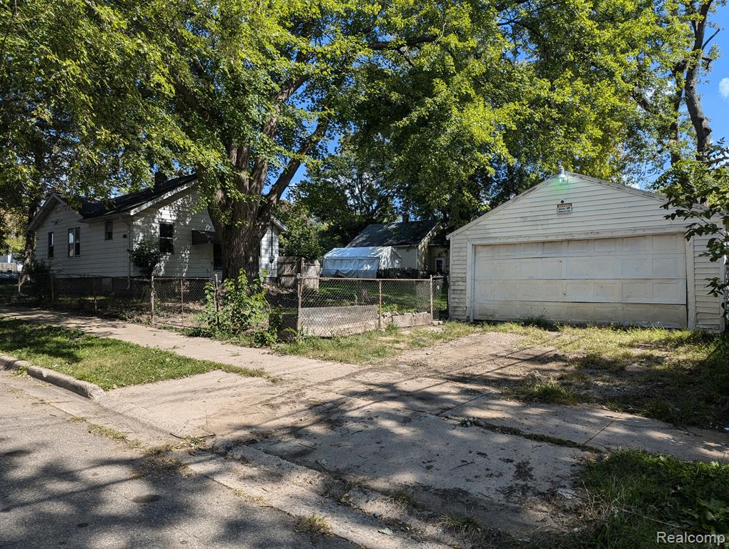 69 W RUTGERS Avenue, Pontiac, MI 48340 — Photo 7
