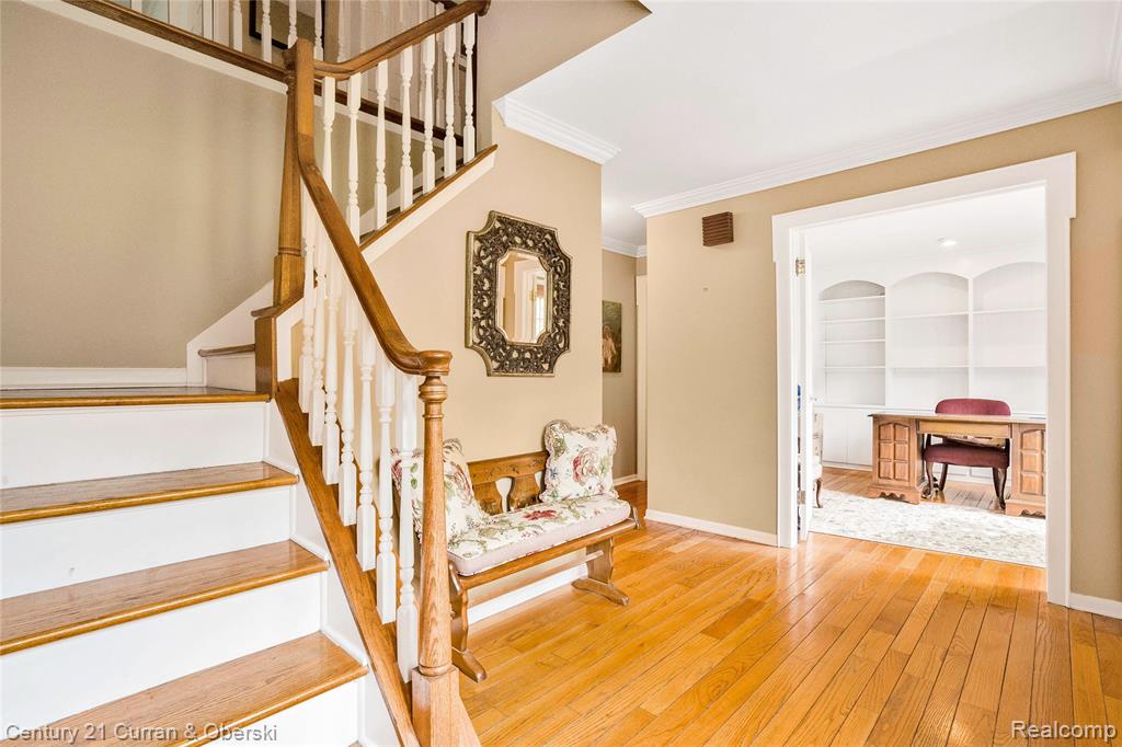 5994 Glen Eagles Drive, West Bloomfield, MI 48323 — Photo 4