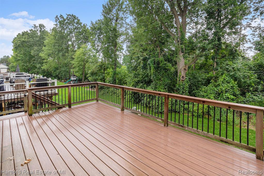 59644 Twin Pines Drive, New Hudson, MI 48165 — Photo 24