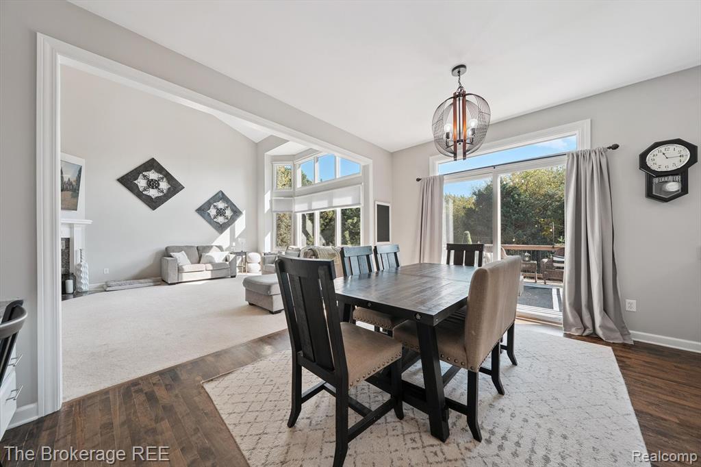 8000 Barrington Lane, Clarkston, MI 48348 — Photo 13