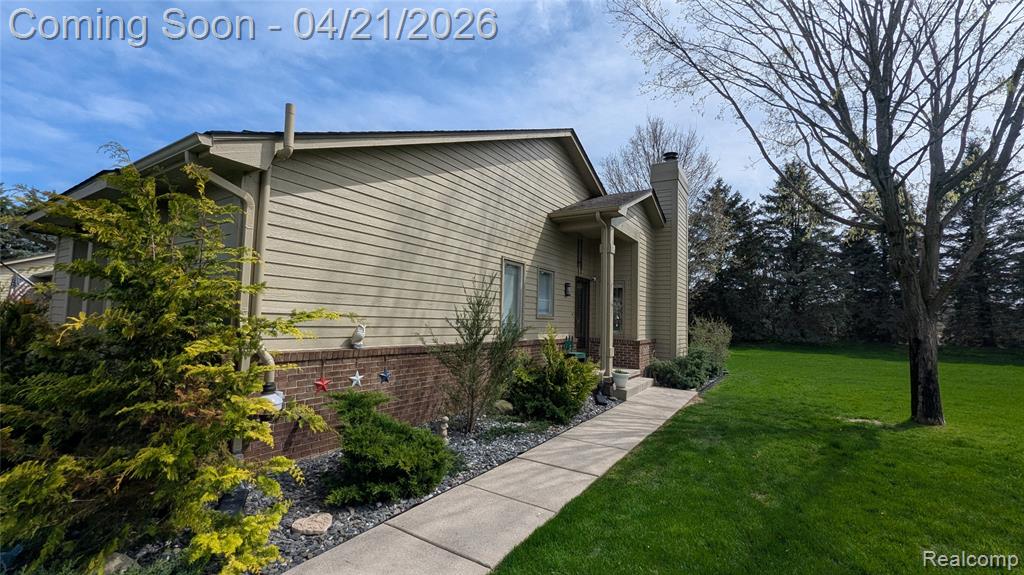 8443 Tara Lane, White Lake, MI — Photo 2