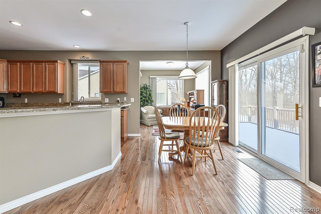 24624 ROSEMONT Drive, South Lyon, MI 48178 — Photo 10