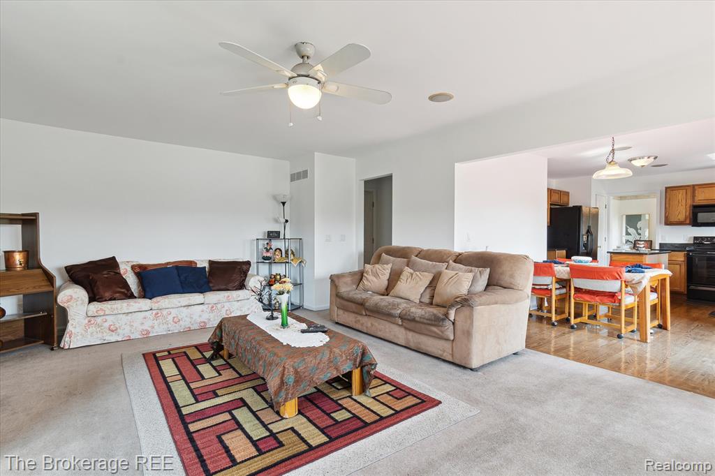4104 Pond Run, Canton, MI 48188 — Photo 24