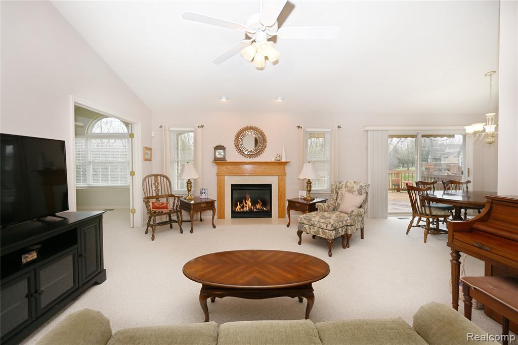 324 Cherry Hill Pointe Drive, 27, Canton, MI 48187 — Photo 6