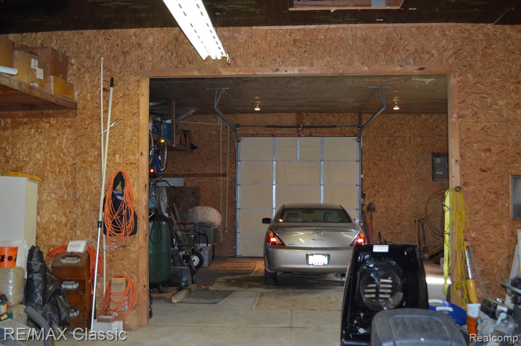 56000 9 MILE Road, South Lyon, MI 48178 — Photo 39