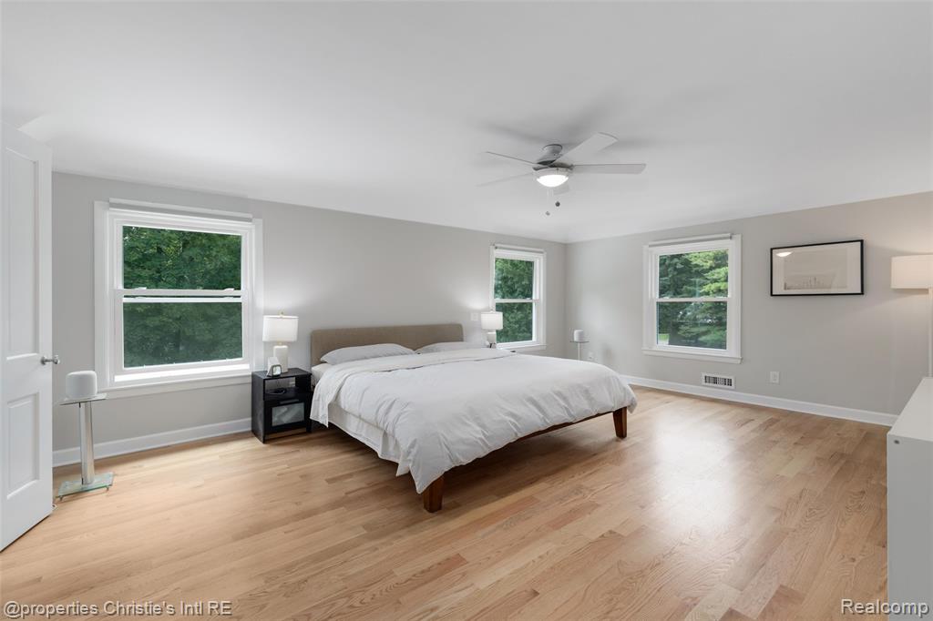 1925 Wellesley Drive, Detroit, MI 48203 — Photo 32