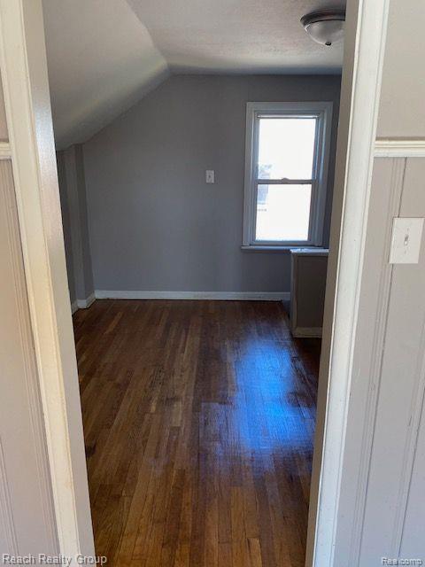 9350 Robsons Street, Detroit, MI 48228 — Photo 4