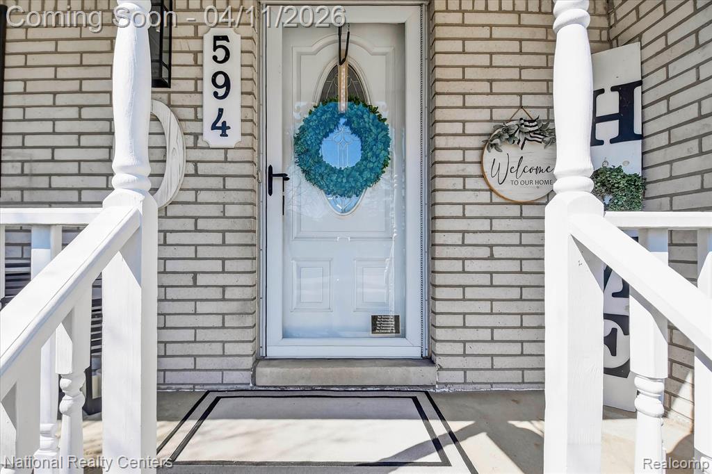 594 Worchester Street, Westland, MI 48186 — Photo 2