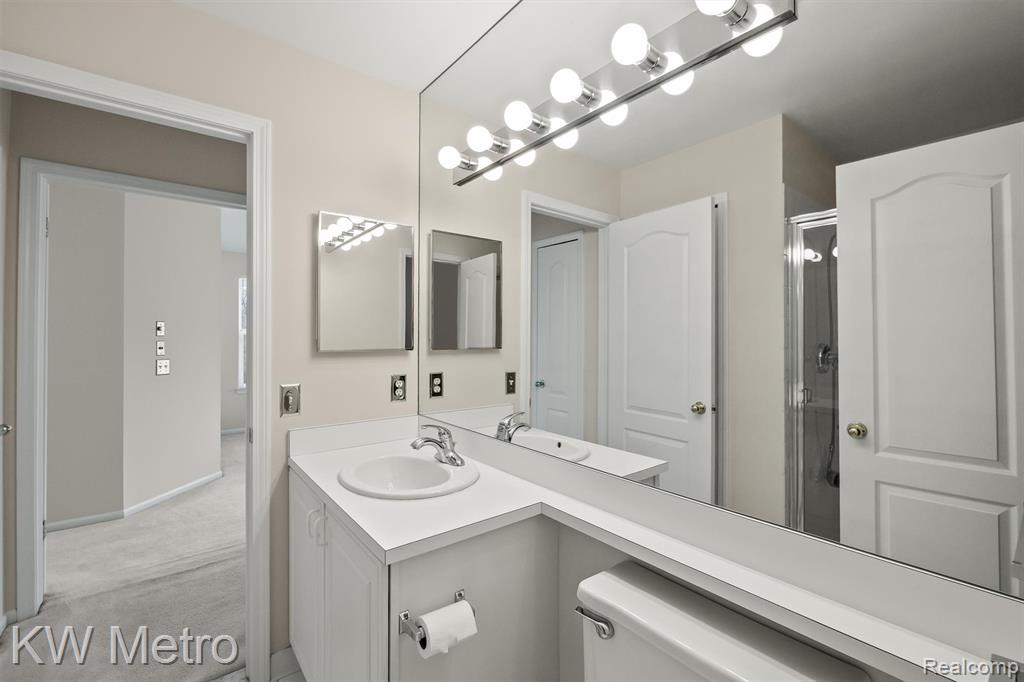 5914 Creekside Drive, 78, Troy, MI 48085 — Photo 13