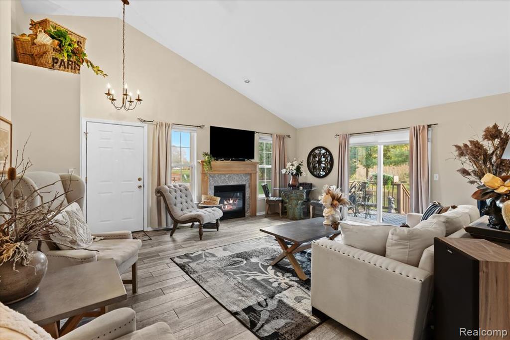 5352 Pine Needle Drive, Grand Blanc, MI 48439 — Photo 5