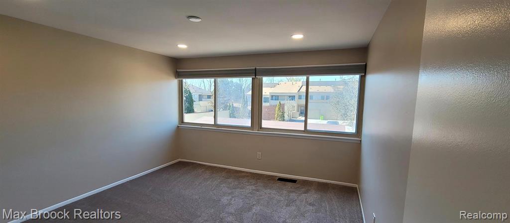 7416 Azalea Court Court, West Bloomfield, MI — Photo 21