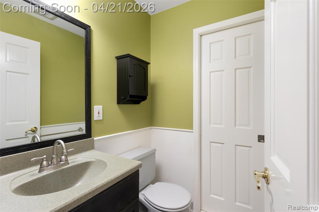 38556 Shana Drive, Clinton Twp, MI 48036 — Photo 14
