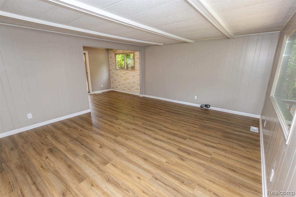 420 6TH Street, Marysville, MI 48040 — Photo 11