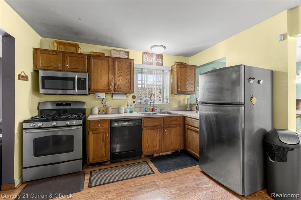 8095 S Huron River Drive, Ypsilanti, MI 48197 — Photo 7