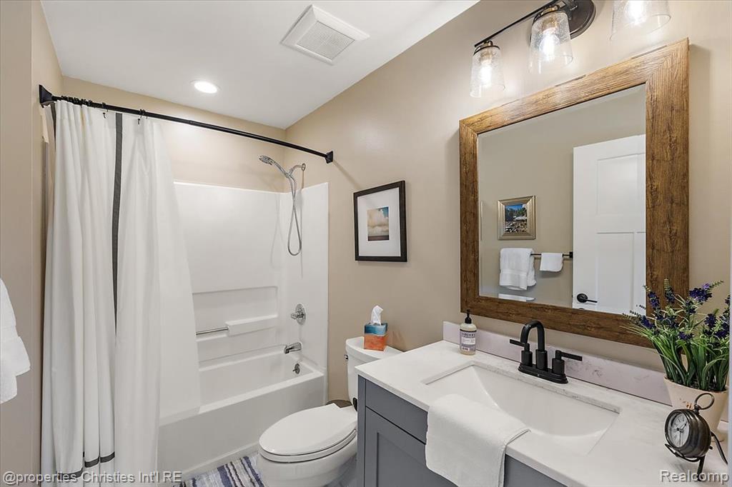 469 W Hancock Street, Detroit, MI 48201 — Photo 54