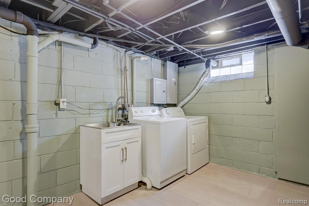 23 Fairwood Boulevard, Pleasant Ridge, MI — Photo 49
