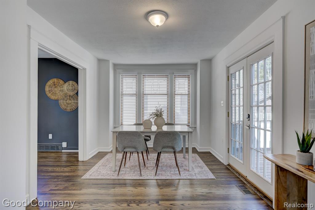 713 S Pleasant Street, Royal Oak, MI 48067 — Photo 14