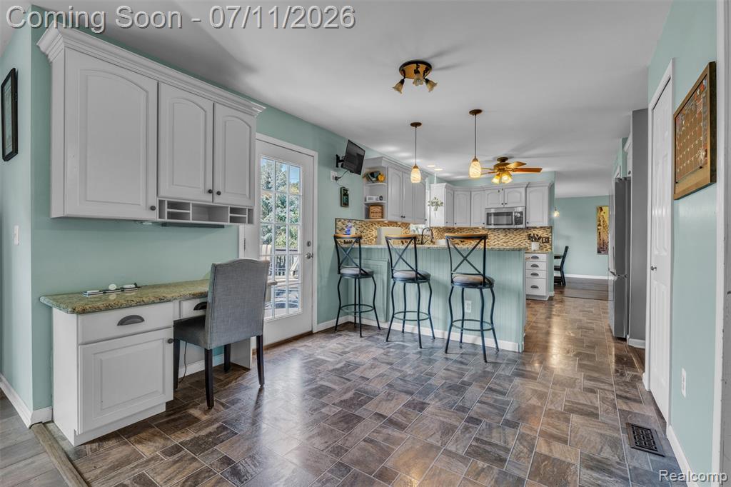 3955 Forest Edge Drive, Commerce Twp, MI 48382 — Photo 17