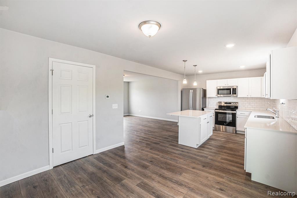 730 NATALIA Drive, Davison, MI 48423 — Photo 10