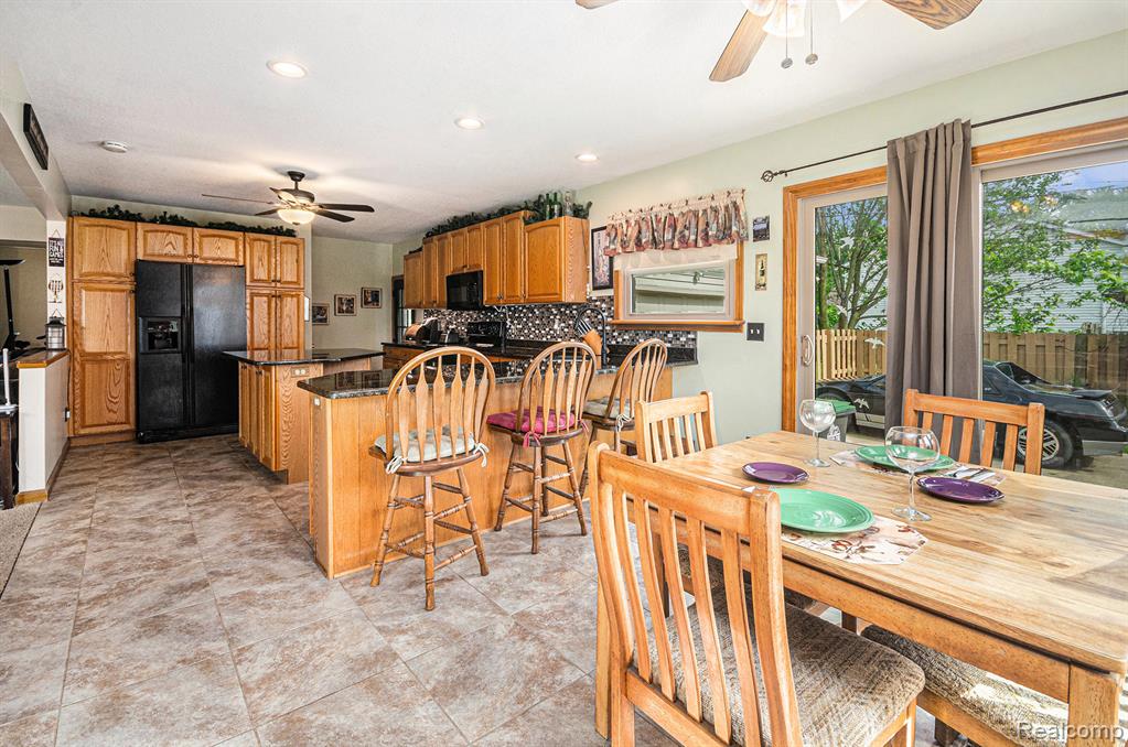 9300 Clippert Street, Taylor, MI 48180 — Photo 10