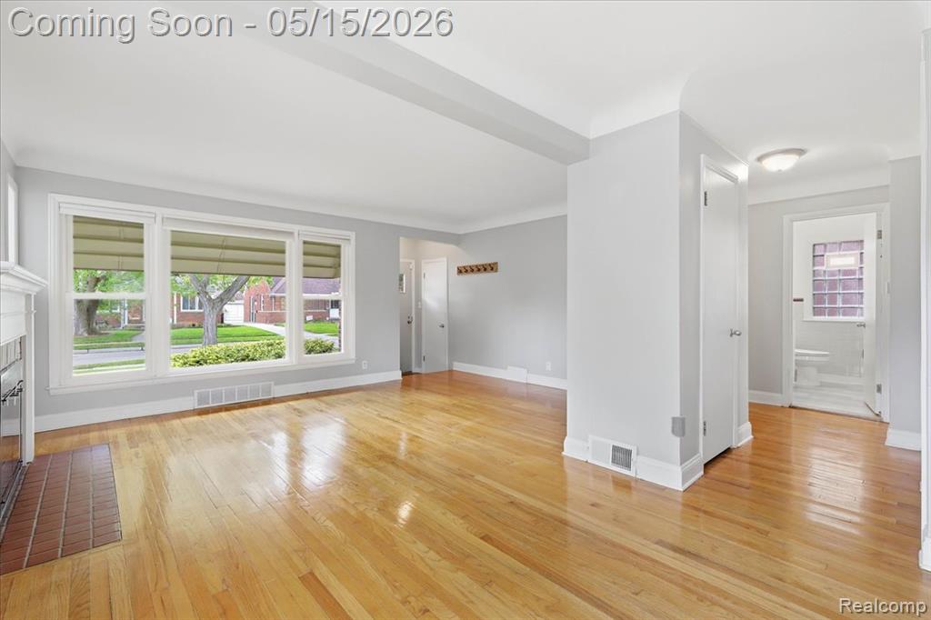 23200 Forest Street, Oak Park, MI 48237 — Photo 7