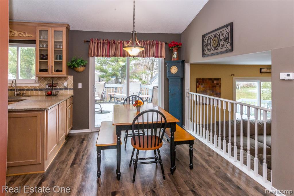 396 Princeton Drive, South Lyon, MI 48178 — Photo 6
