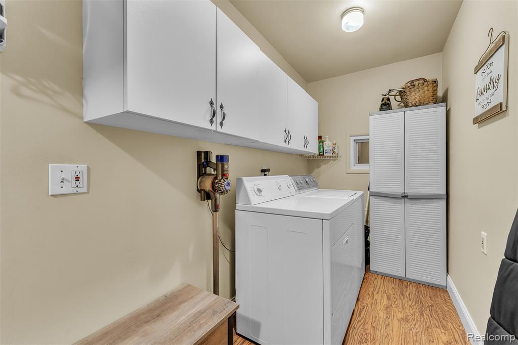 1641 Indian Road, Lapeer, MI 48446 — Photo 32