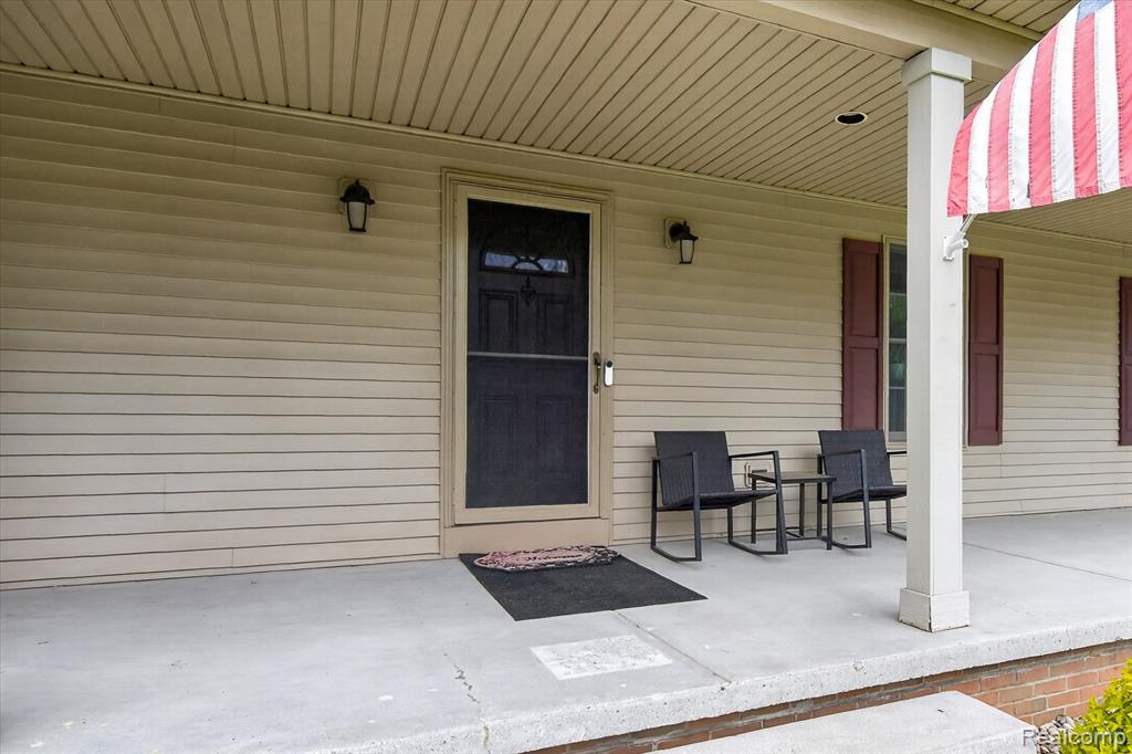7659 Clyde Road, Fenton, MI 48430 — Photo 5