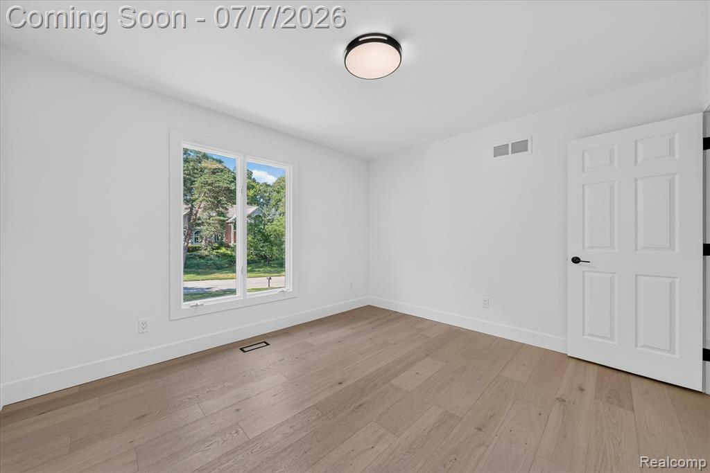 756 Great Oaks Drive, Bloomfield Hills, MI 48304 — Photo 27