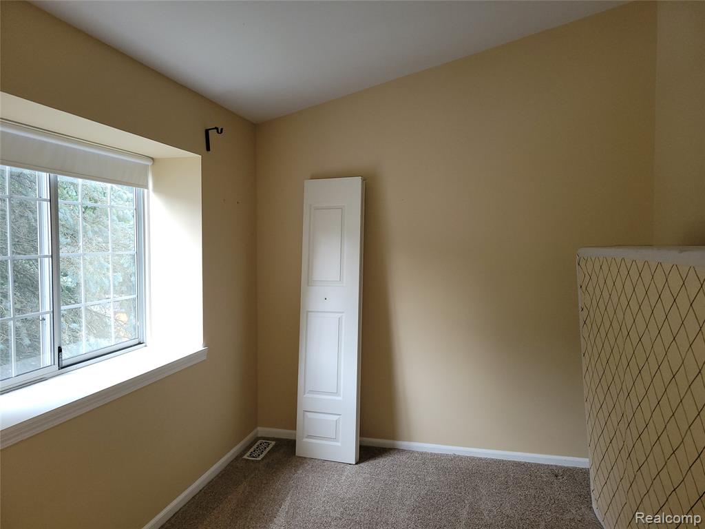 2672 Packard Street, Ann Arbor, MI 48104 — Photo 12