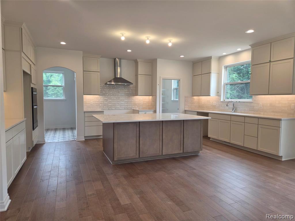 60671 TOWN SQUARE Street, New Hudson, MI 48165 — Photo 12