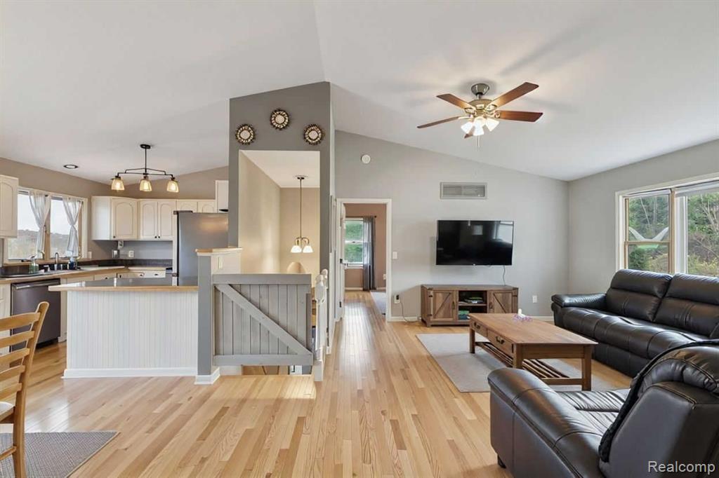 4121 Cedar Lake Road, Howell, MI 48843 — Photo 14