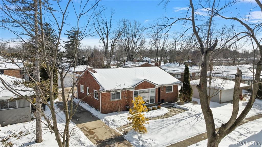 31060 E Rutland Street, Beverly Hills, MI 48025 — Photo 36