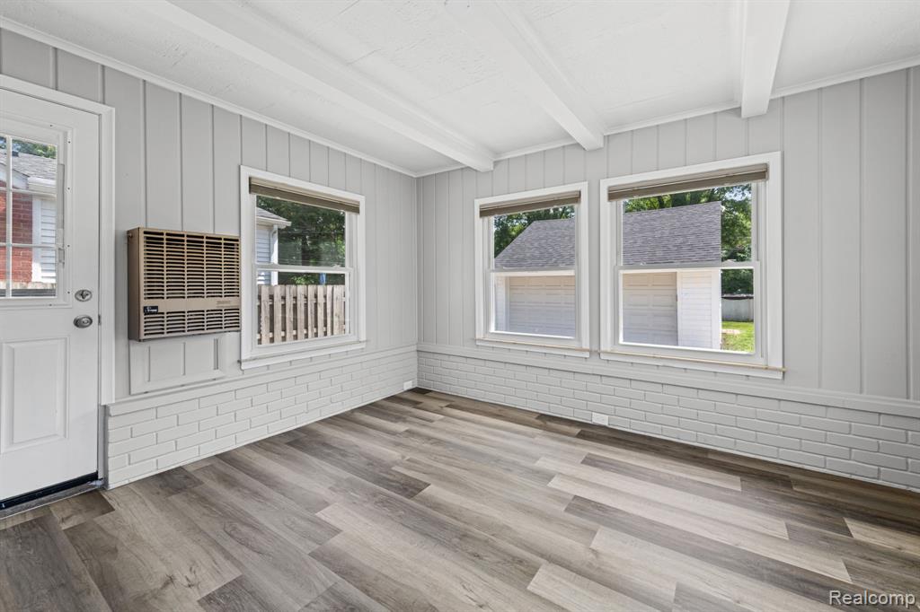 20700 Damman Street, Harper Woods, MI 48225 — Photo 19